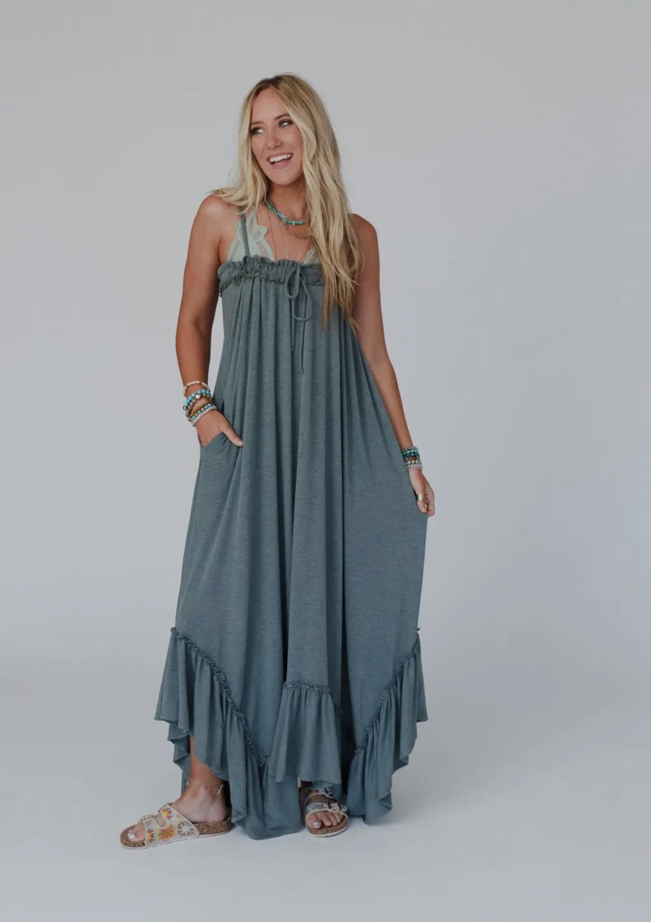 Heavenly glow maxi dress -olive