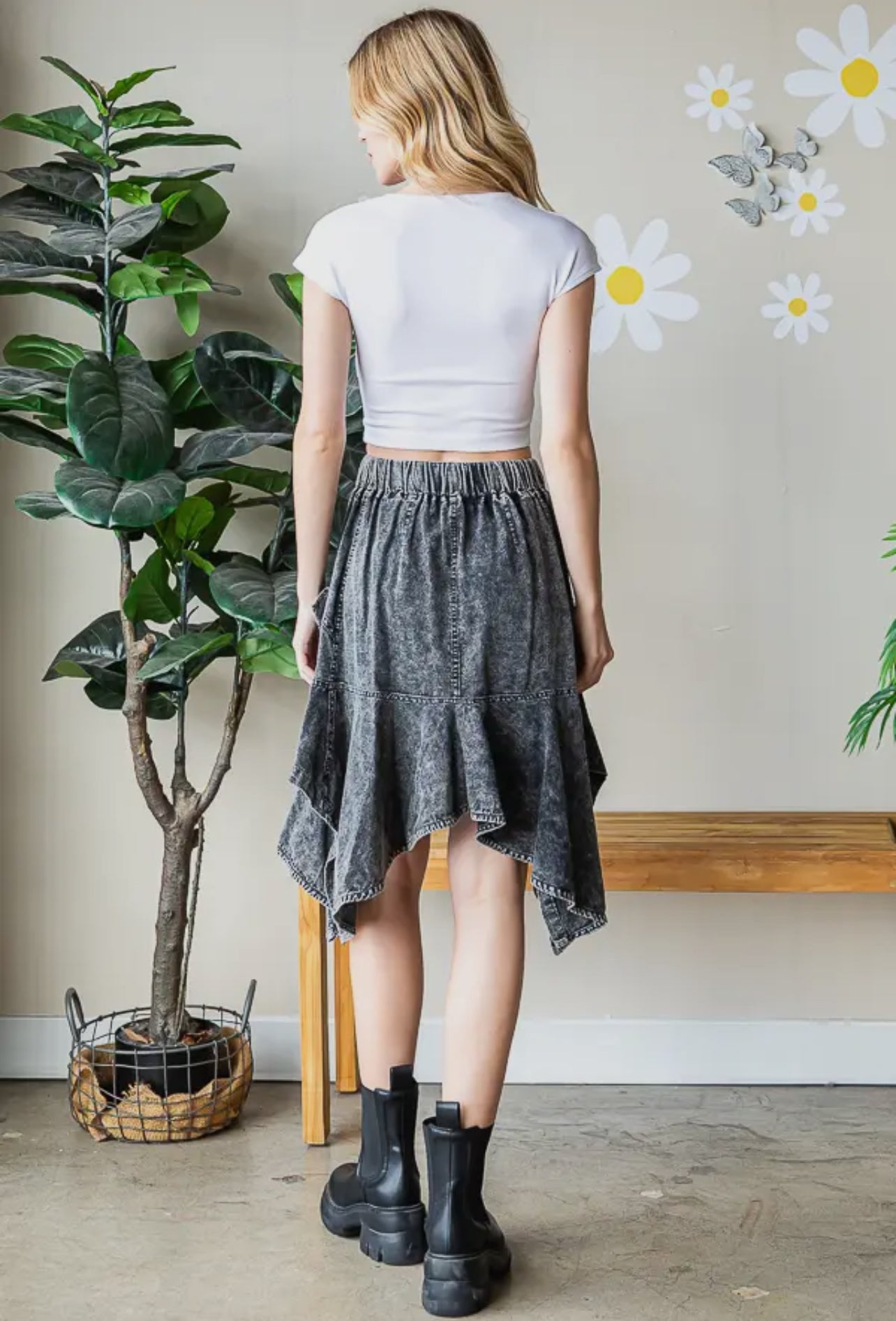 Uneven hem skirt