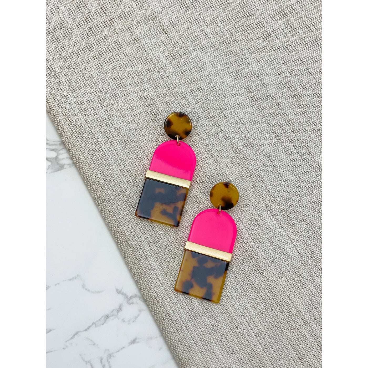 Pink & Tortoise Geometric Dangles Pierced Earrings